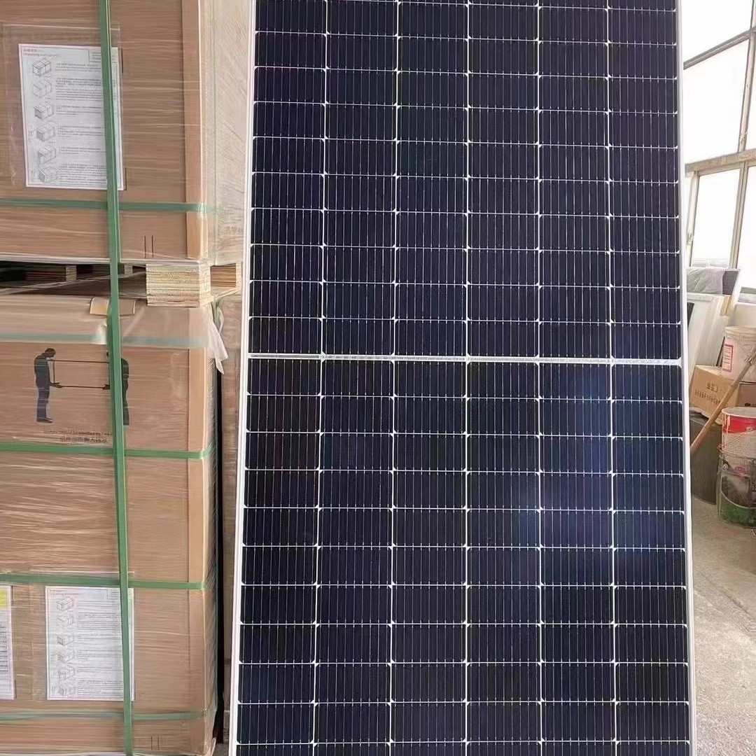 Fotovoltaïsch paneel 360W-640W - Power Tools Generator recensie en prijs
